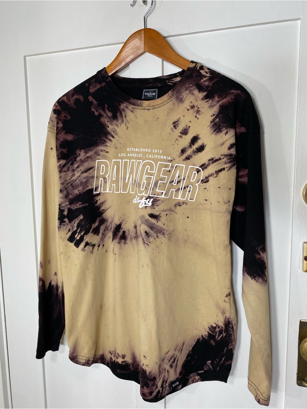 RAWGEAR Men's Long Sleeve Tie-Dye Tee in Beige and Black S
